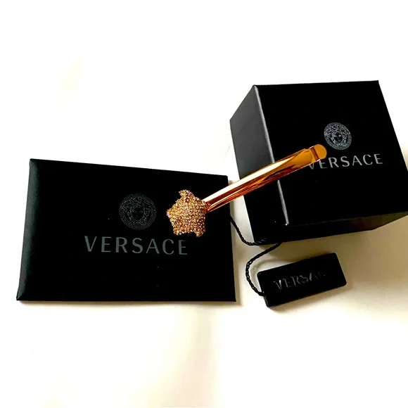 🎉HP🎉Versace Gold Crystal 'La Medusa' Hair Clip - Picture 1 of 5